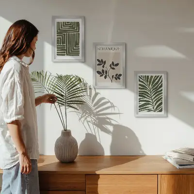 Gallery wall botanische composities in boho minimalisme-stijl
