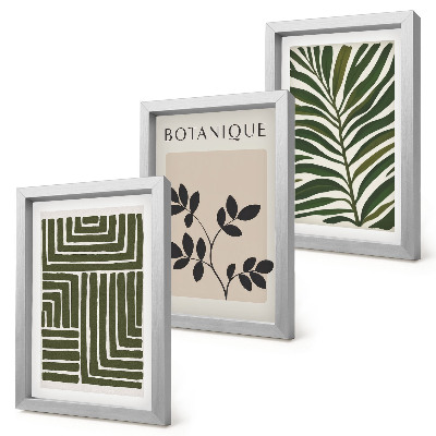 Gallery wall Botanische composities in de stijl van boho minimalisme.