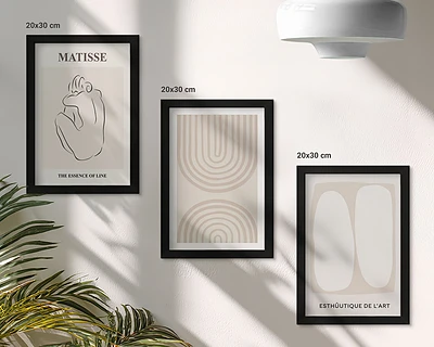 Set van ingelijste schilderijen met stijlvolle lijnen en minimalistische vormen in neutrale tinten