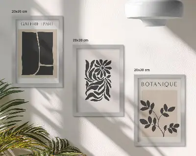 Set van ingelijste schilderijen met abstracte plantpatronen en geometrische vormen
