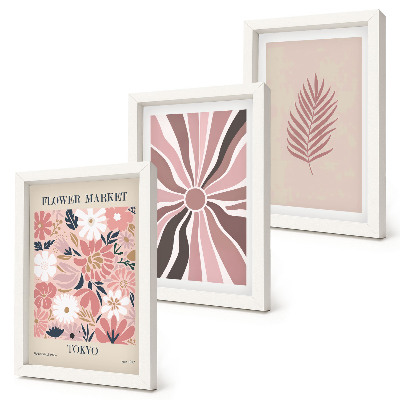 Gallery wall Bloemmotieven met bladeren en geometrische vormen.