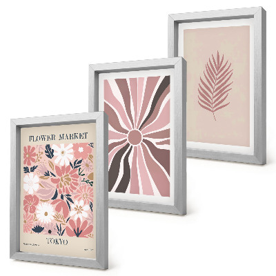 Gallery wall Bloemmotieven met bladeren en geometrische vormen.