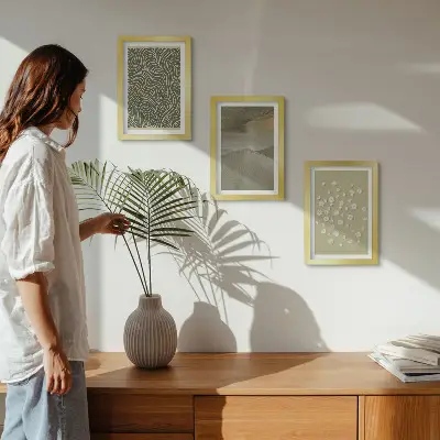 Set van ingelijste schilderijen met golvende en abstracte patronen in boho-stijl