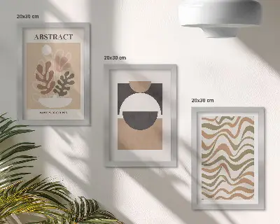 Set ingelijste schilderijen met abstracte vormen en patronen in ingetogen kleuren
