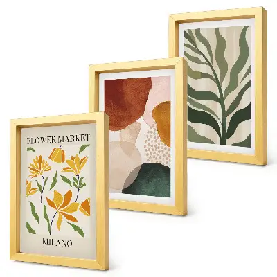 Gallery wall met bloemmotieven, abstracte vormen en bladeren