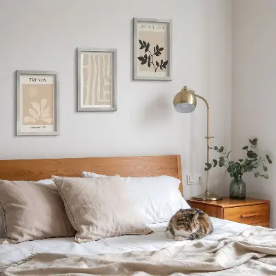 Set van ingelijste schilderijen met stijlvolle plantenpatronen in beige en zwarte tinten