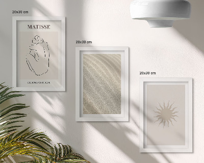 Gallery wall Minimalistische lijnen, zand, golven en zon.