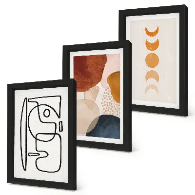Gallery wall met abstracte vormen en modieuze kleuren