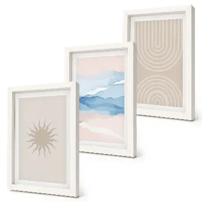Set van ingelijste schilderijen met zon, golven en abstracte lijnen in pastelkleuren