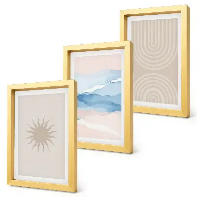 Set van ingelijste schilderijen met zon, golven en abstracte lijnen in pastelkleuren