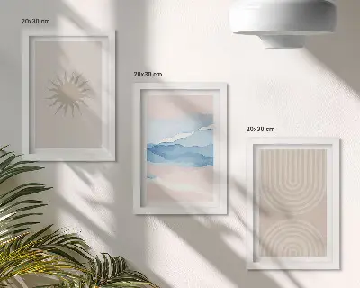 Set van ingelijste schilderijen met zon, golven en abstracte lijnen in pastelkleuren