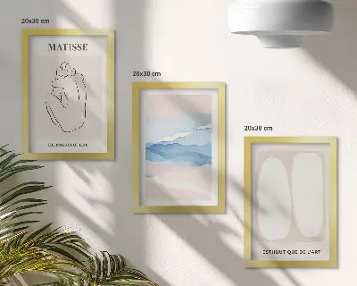 Set van ingelijste schilderijen met Matisse's abstracte vormen en delicate kleuren