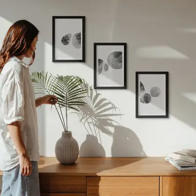 Abstract minimalistisch schilderij met verfvlekken gallery wall