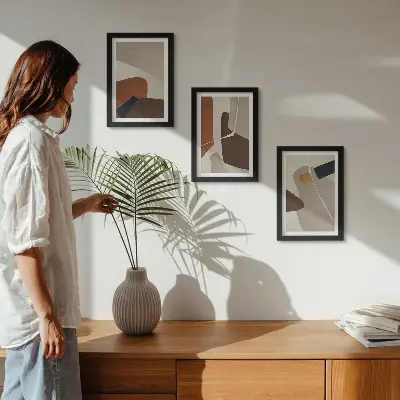 Set ingelijste schilderijen met abstracte boho-vormen in moderne stijl