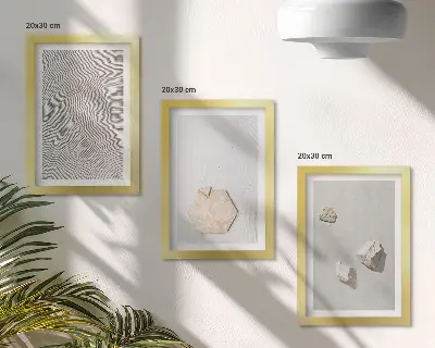 Gallery wall lichte texturen op het zand in een delicate boho-stijl