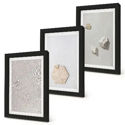 Gallery wall lichte texturen op het zand in een delicate boho-stijl