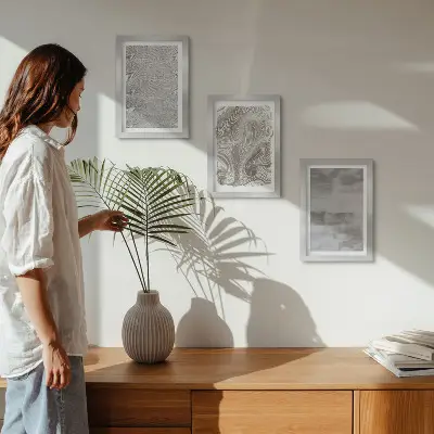 Set ingelijste schilderijen met abstracte industriële structuren