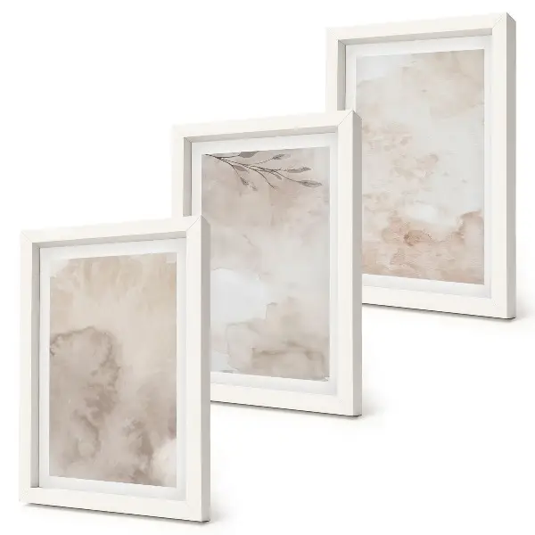 Gallery wall met textuur van gemorste aquarelverf in boho-stijl
