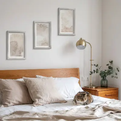 Gallery wall met textuur van gemorste aquarelverf in boho-stijl