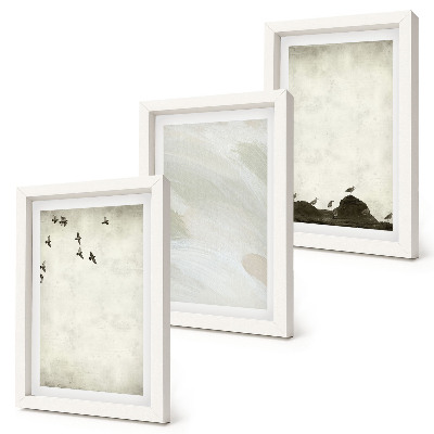 Set van ingelijste schilderijen Vogels, rotsen en penseelstreken als minimalistische decoratie.