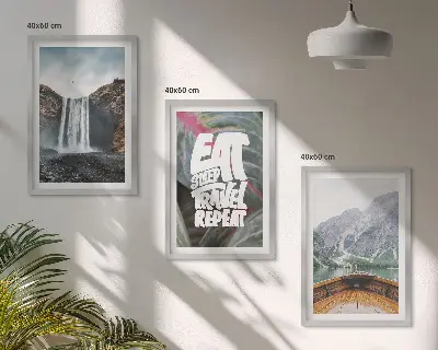 Fotowand met een natuurlijke afbeelding van een waterval, bergen en een boot