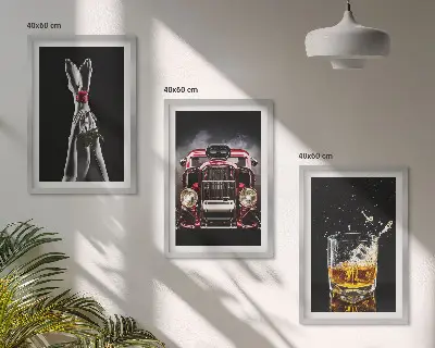 Wanddecoratie set schilderijen vrouwenbenen met auto en whisky