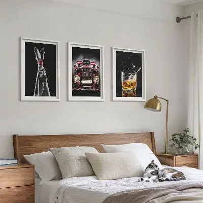 Wanddecoratie set schilderijen vrouwenbenen met auto en whisky