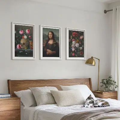 Fotowand met bloemen, schedel en een portret van de Mona Lisa