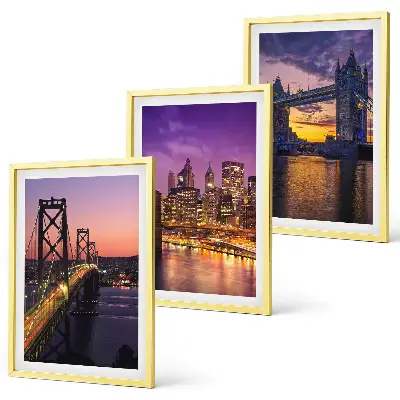 Wanddecoratie set schilderijen met uitzicht op een stad met bruggen en zon