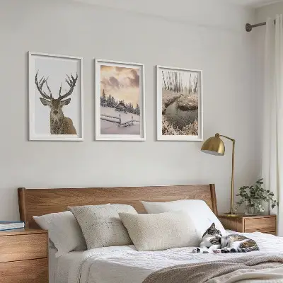 Wanddecoratie set schilderijen winterlandschap met hertenhut