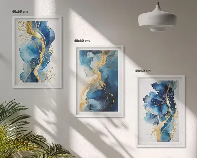 Set wanddecoratie met schilderijen met blauwe abstracte patronen