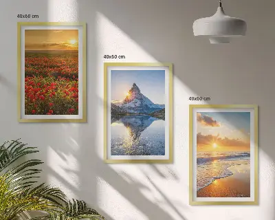 Fotowand Landschappen van bergen en zeeën in het westen