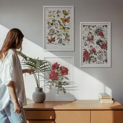 Wanddecoratie set schilderijen met afbeeldingen van vlinders, bloemen en rode rozen