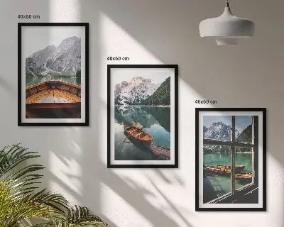 Fotowand bergmeer met boten en raamdecoratie