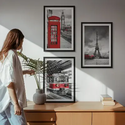 Wanddecoratie set met schilderijen met iconen van Londen en Parijs