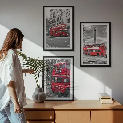 Wanddecoratie set schilderijen met rode bussen uit Londen