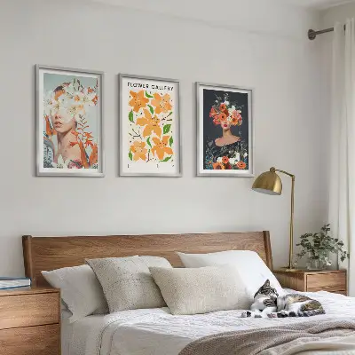 Fotowand met bloemenportretten en boeketten