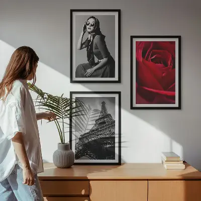 Wanddecoratie set schilderijen Parijse dame met Eiffel-bril