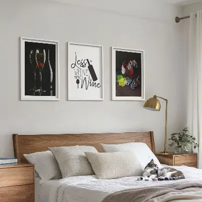 Wanddecoratie set schilderijen met wijnglazen, druiven en opschrift