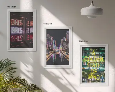 Wanddecoratie set schilderijen Neonreclames aan de rivier 's nachts