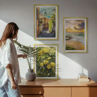 Wanddecoratie set schilderijen met afbeeldingen van straten, zee, strand en citrusbomen
