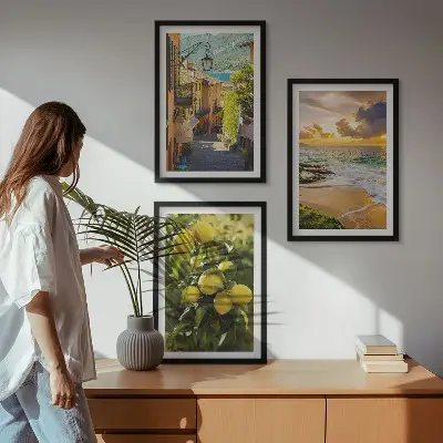 Wanddecoratie set schilderijen met afbeeldingen van straten, zee, strand en citrusbomen
