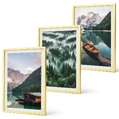 Wanddecoratie set schilderijen met afbeeldingen van een bergmeer, boot, bos en mist