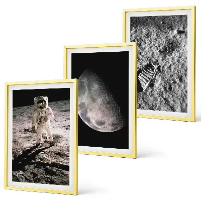 Wanddecoratie set schilderijen Foto van een astronaut op de maan