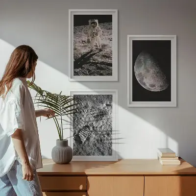 Wanddecoratie set schilderijen Foto van een astronaut op de maan
