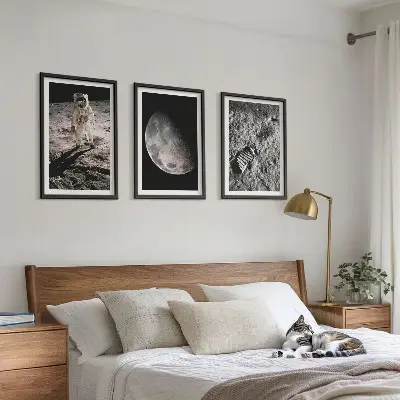 Wanddecoratie set schilderijen Foto van een astronaut op de maan
