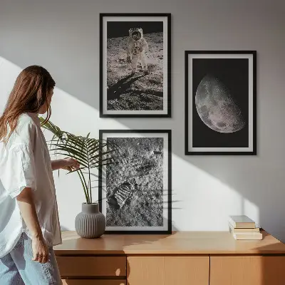 Wanddecoratie set schilderijen Foto van een astronaut op de maan