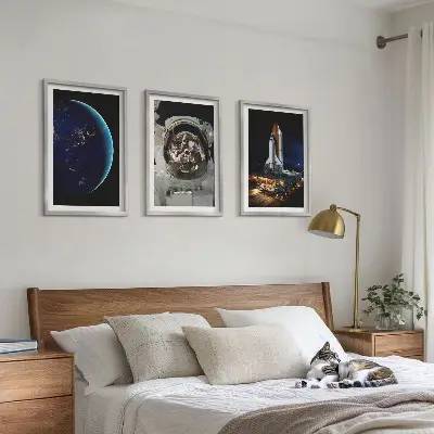 Wanddecoratie set schilderijen met ruimte, aarde, astronaut en raket