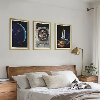 Wanddecoratie set schilderijen met ruimte, aarde, astronaut en raket