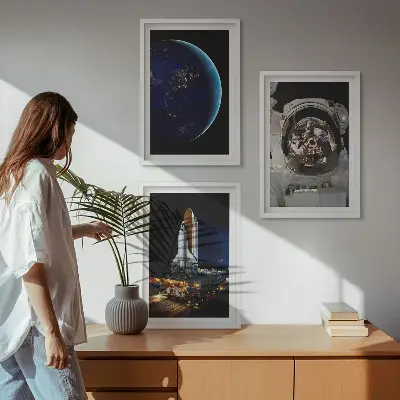 Wanddecoratie set schilderijen met ruimte, aarde, astronaut en raket